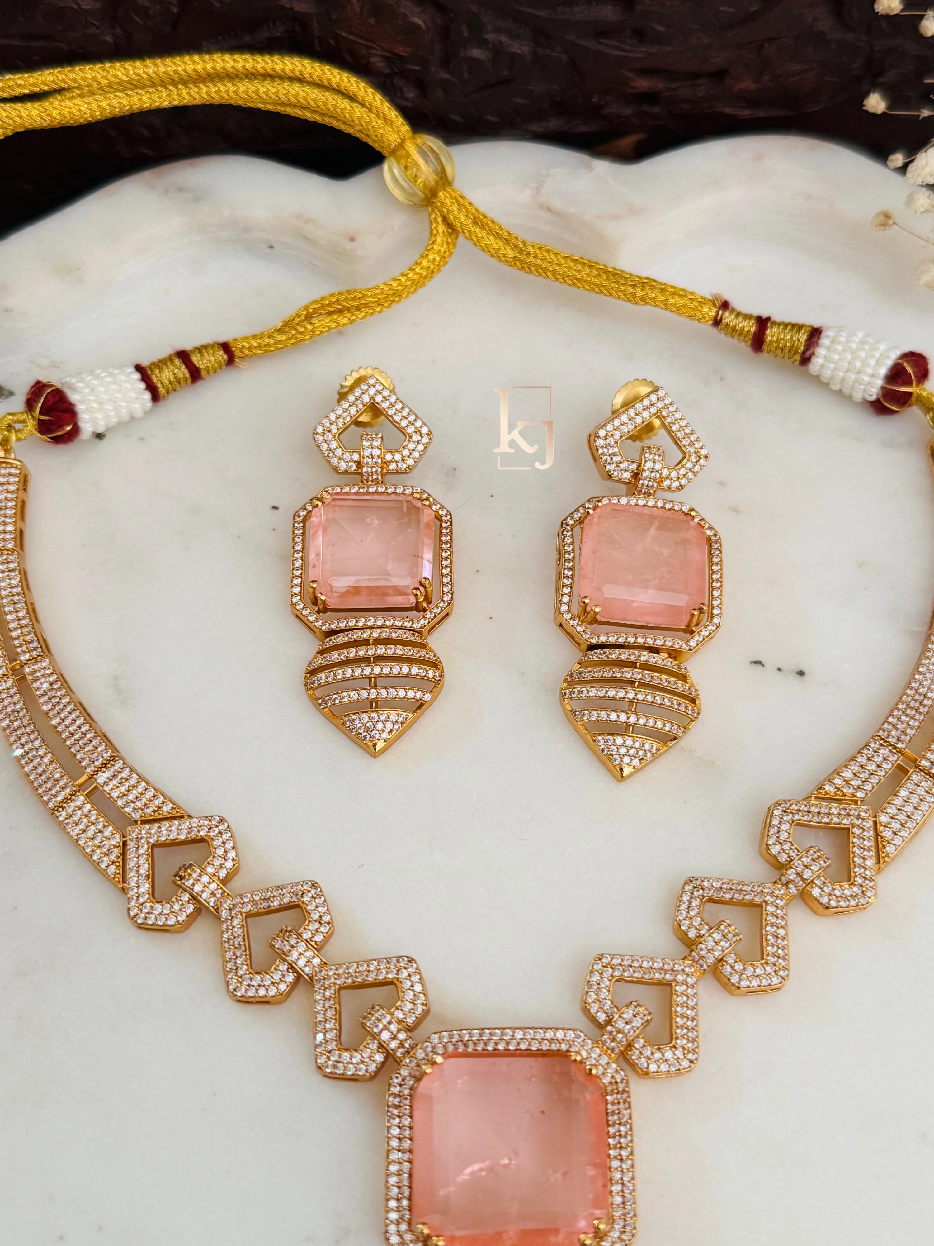 Alfreeda necklace set - Image 5