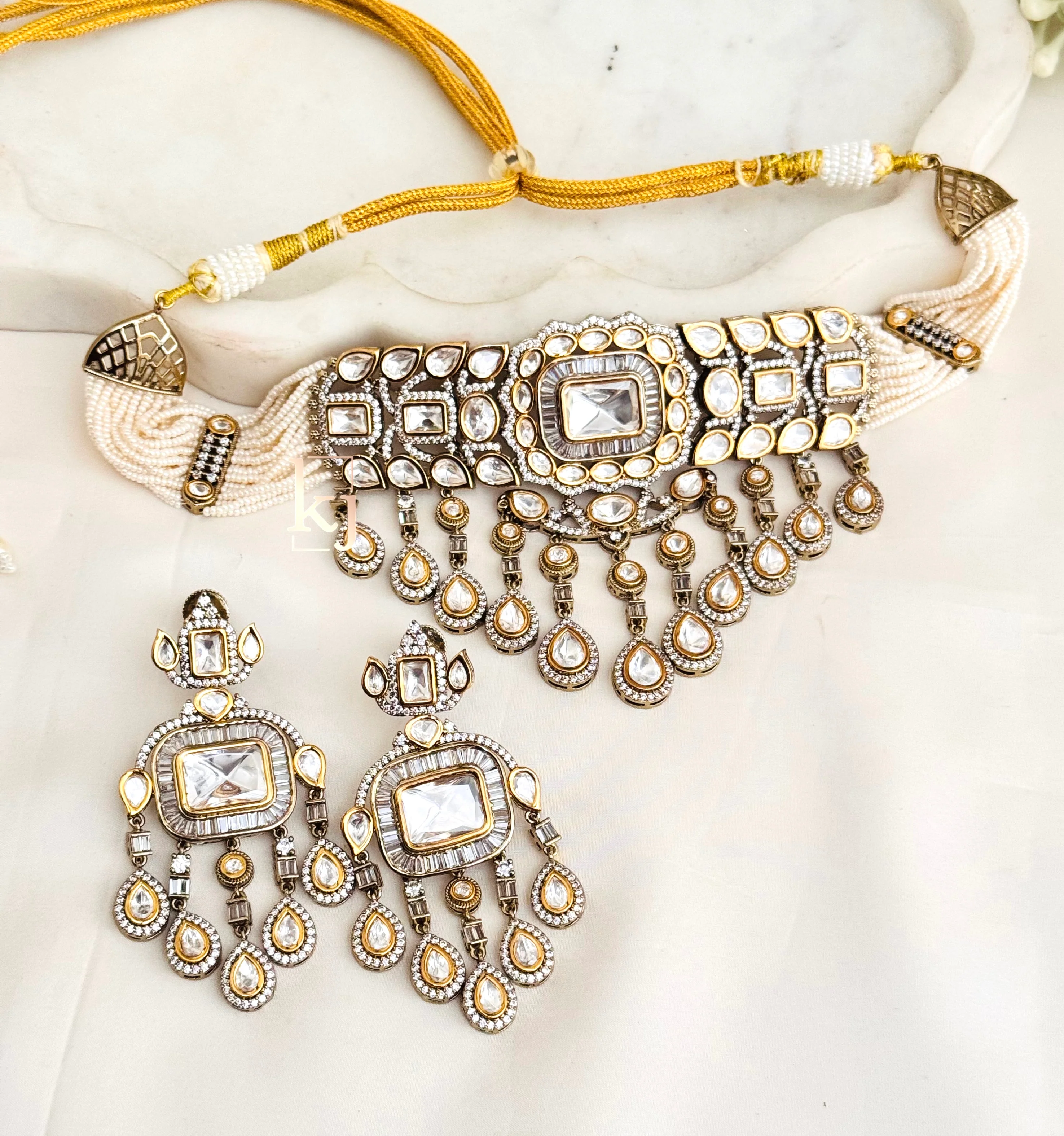Avis Choker set - Image 4