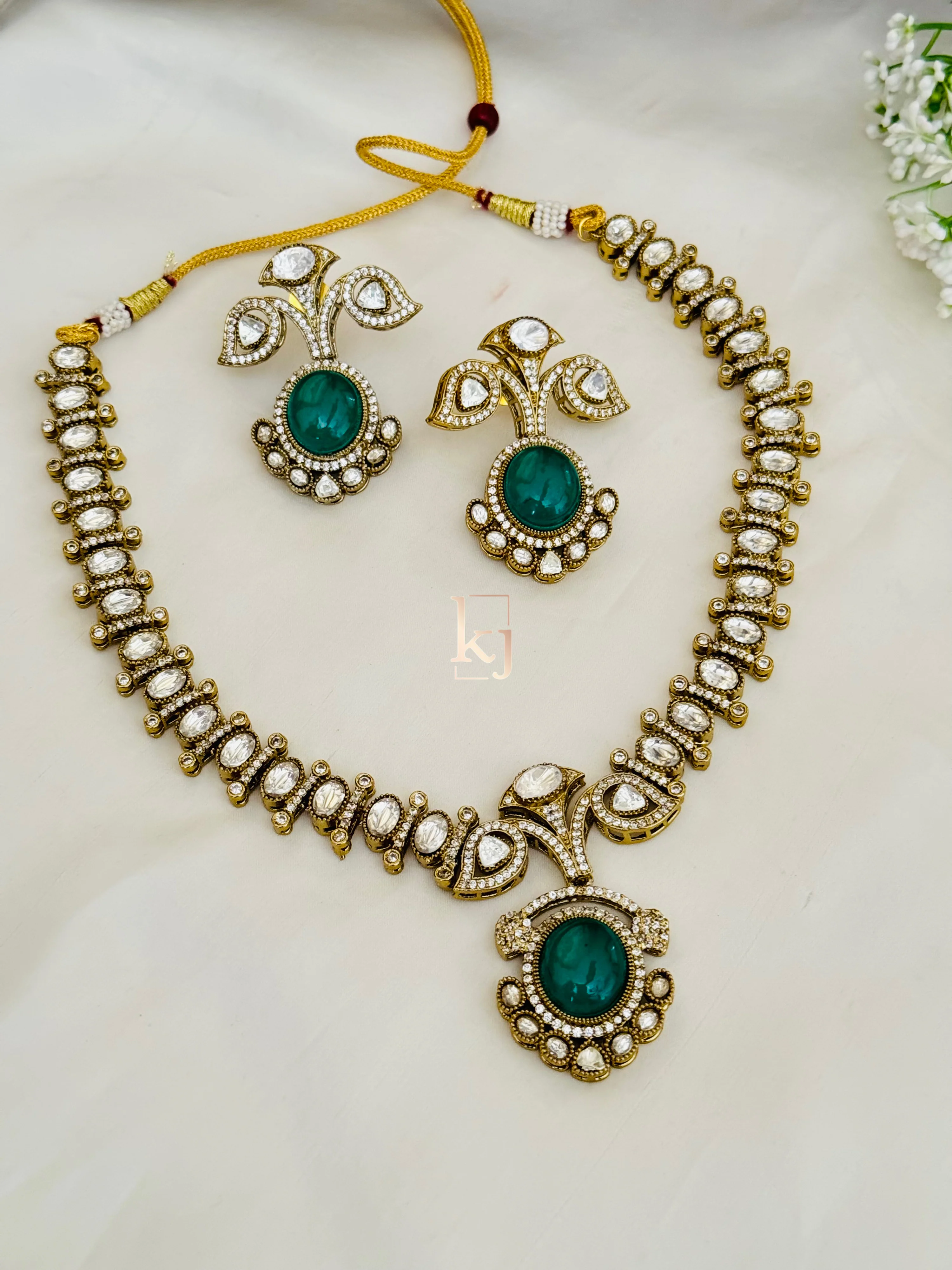 Hannah necklace set - Image 4