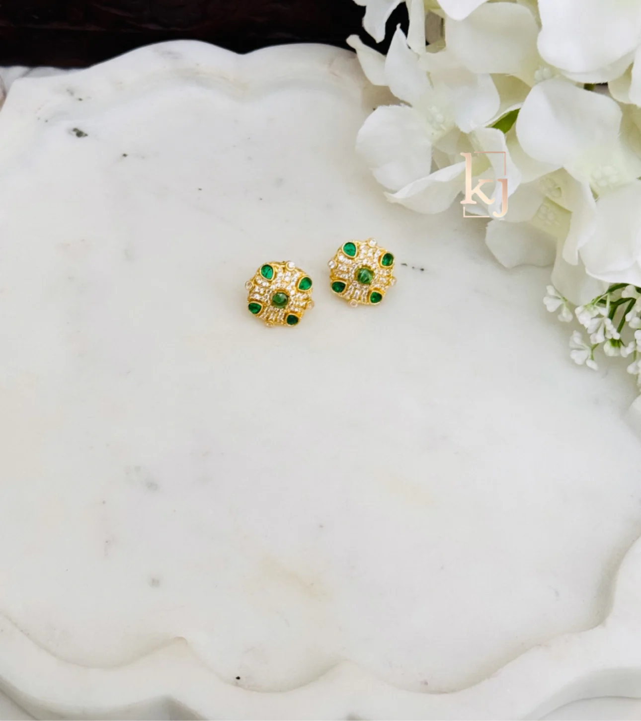 Maeve Earrings studs set - Image 2