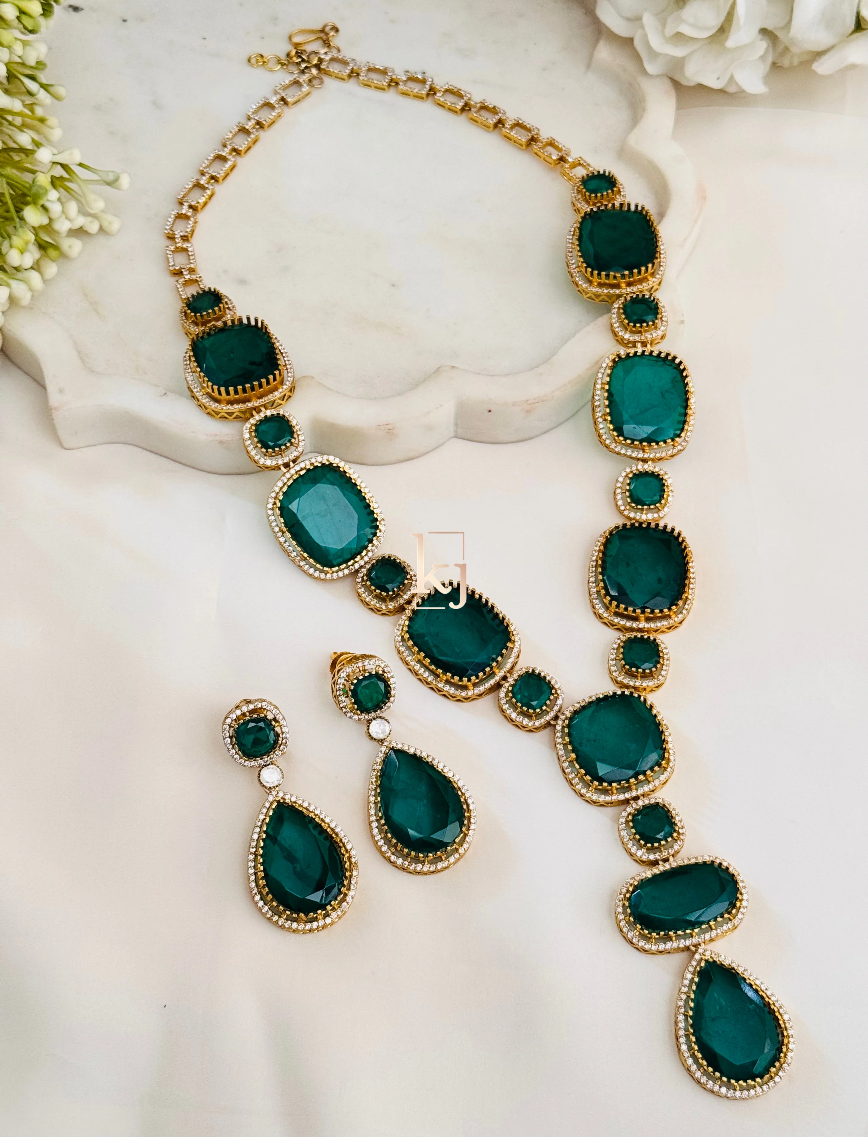 Natalia necklace set - Image 4
