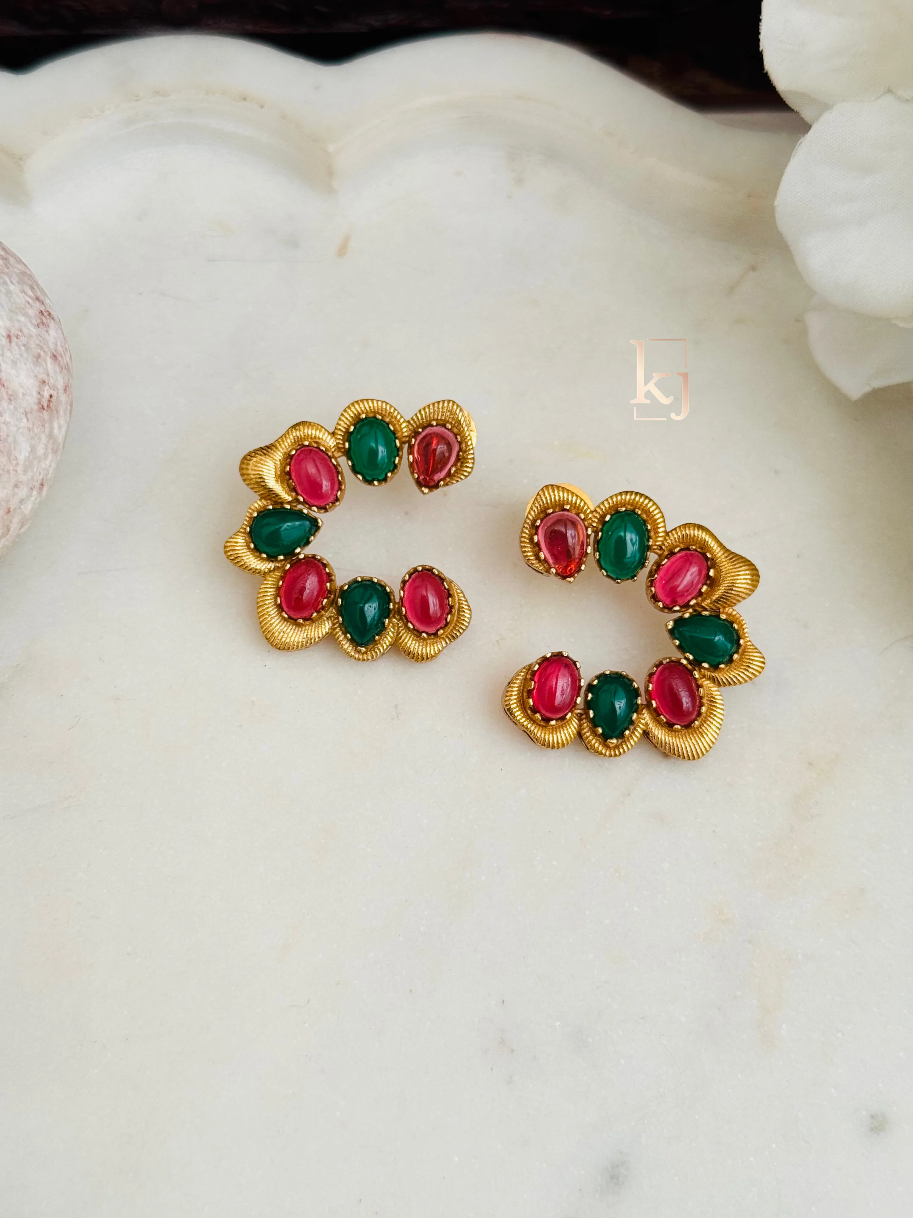 Nix earrings set - Image 2