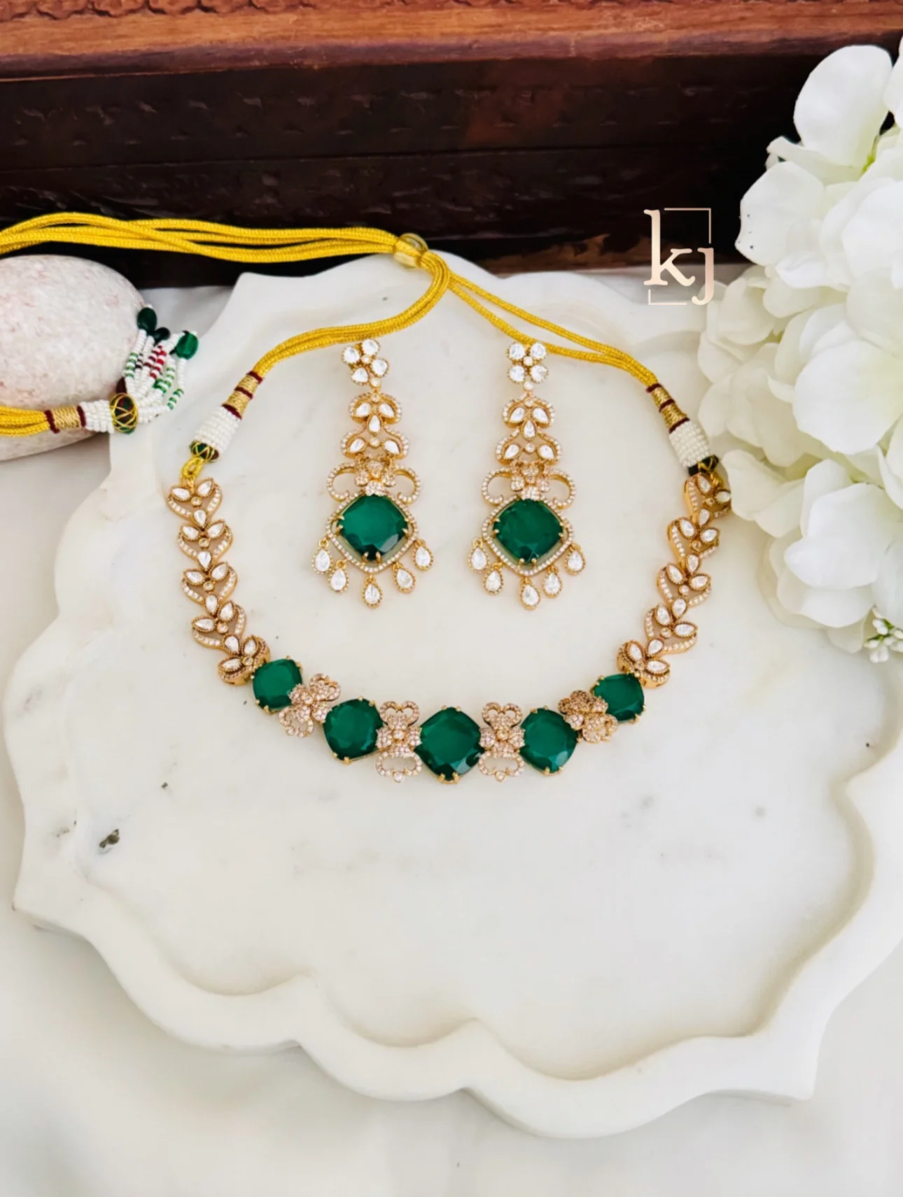 Petal choker set - Image 4