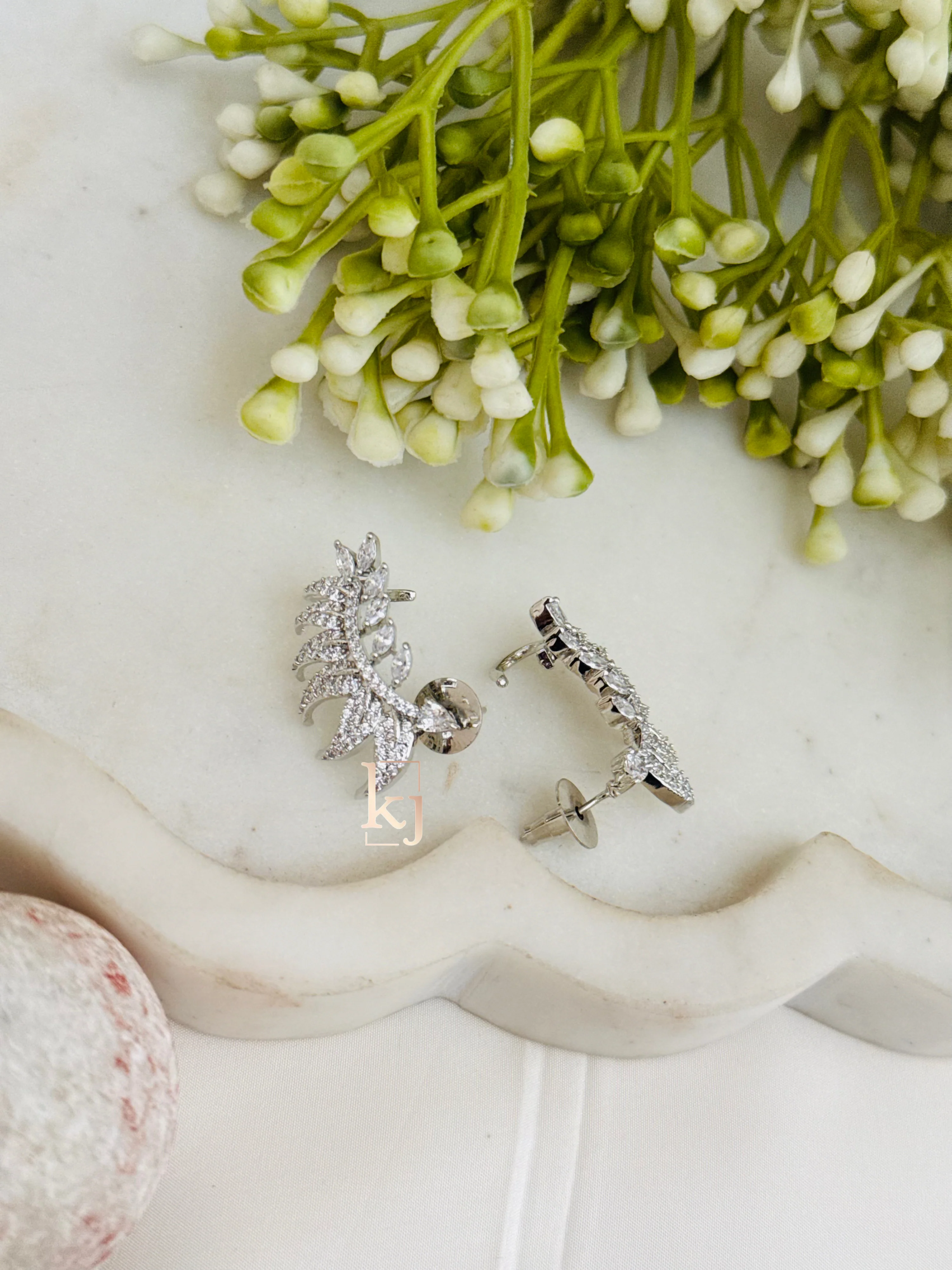Umie earcuff earrings set - Image 3