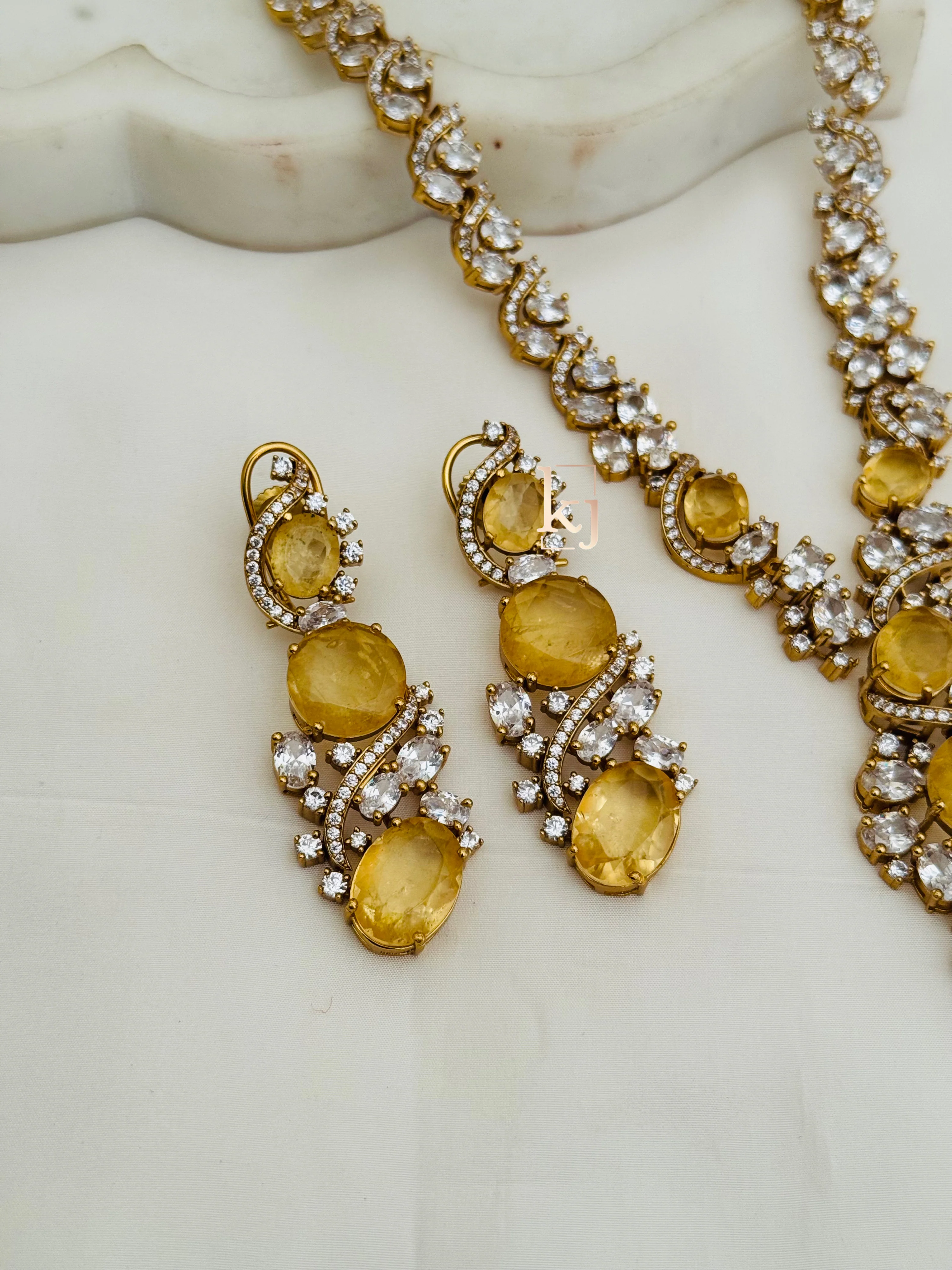 Valentina necklace set - Image 6