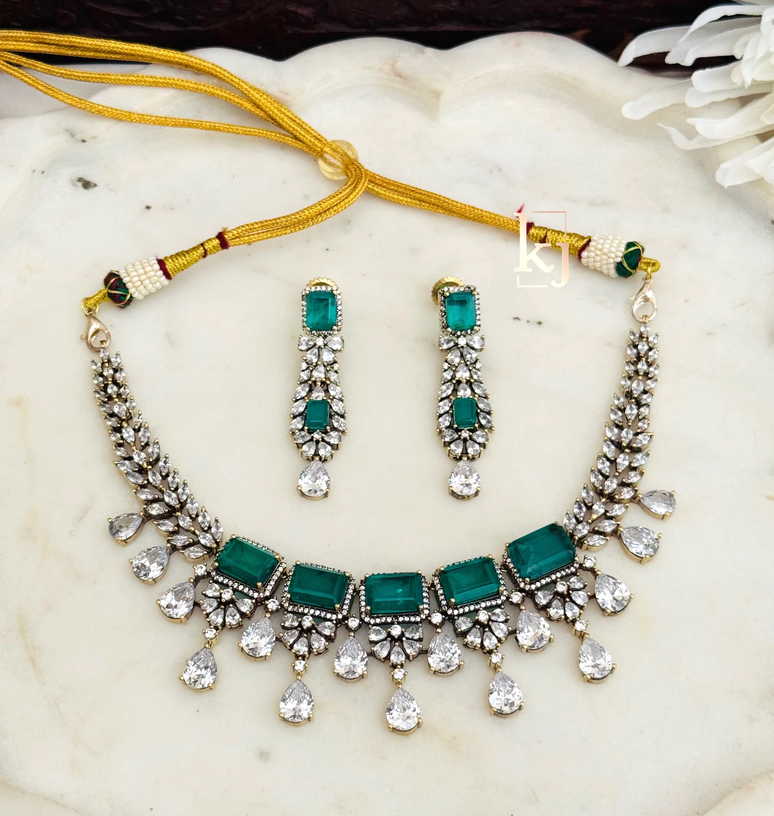 Zion necklace set - Image 12